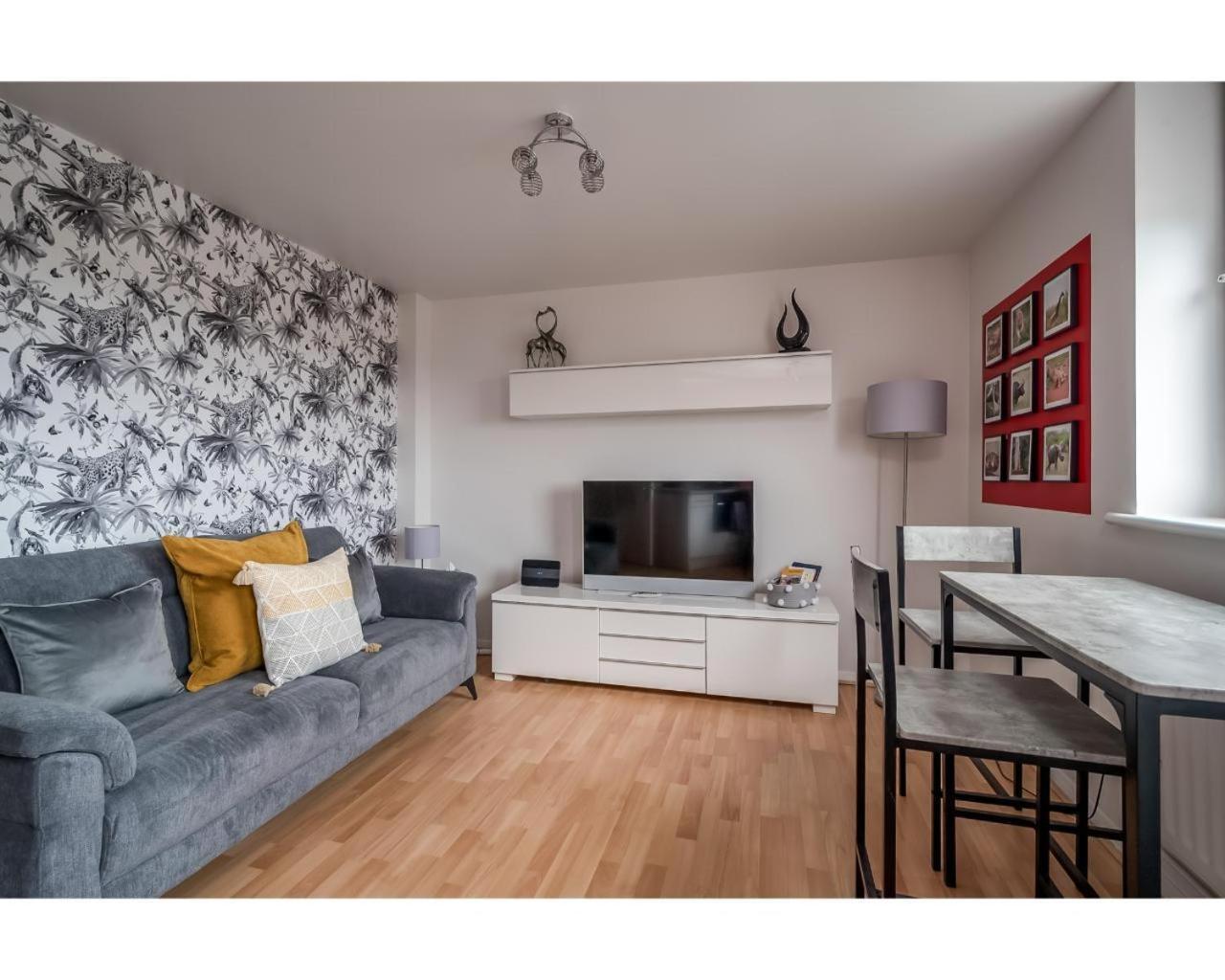 Central Belfast Apartments Jubilee Heights Extérieur photo